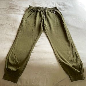 Khaki linen joggers